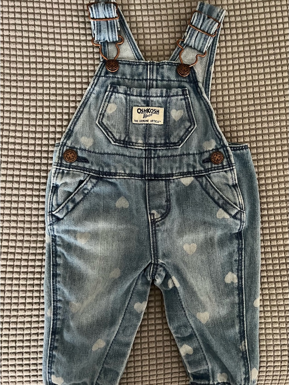 OshKosh B'Gosh Girls' Light Blue Heart Denim Overalls - Kids Bottoms